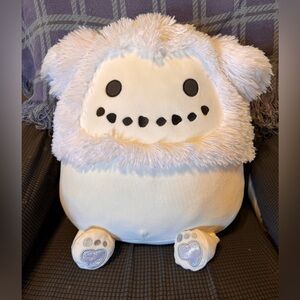 Squishmallows Snowman Benny 16” Vacuum Sealed